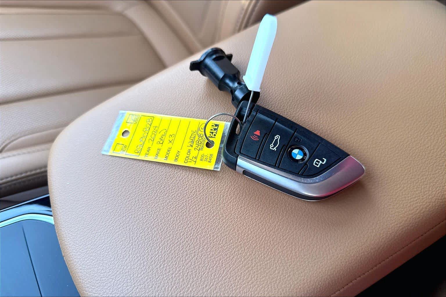 Used 2024 BMW X3 sDrive30i w/ Premium Package RWD image 14