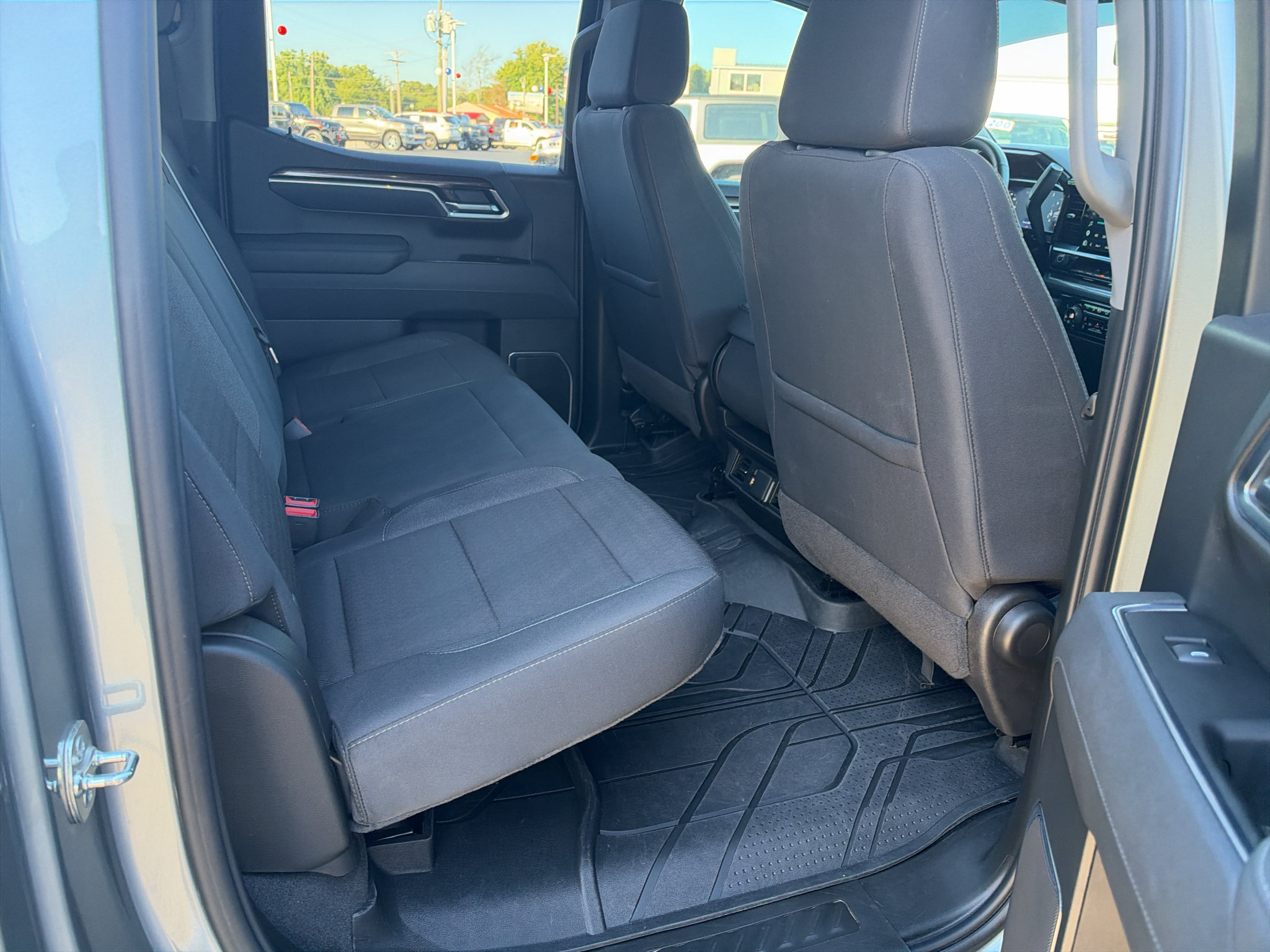 Used 2026 Chevrolet Silverado 1500 RST w/ RST Select Package AWD/4WD image 18