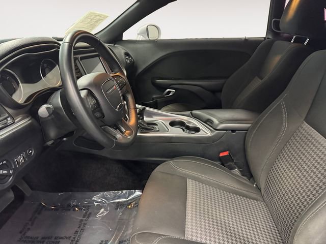 Used 2017 Dodge Challenger R/T w/ Sound Group RWD image 7