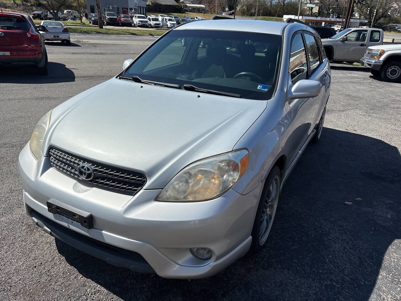 Used 2007 Toyota Matrix XR FWD image 2