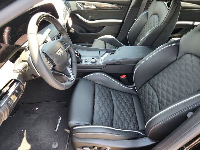 New 2026 Cadillac CT5 V Blackwing w/ Carbon Fiber 1 Package RWD image 9