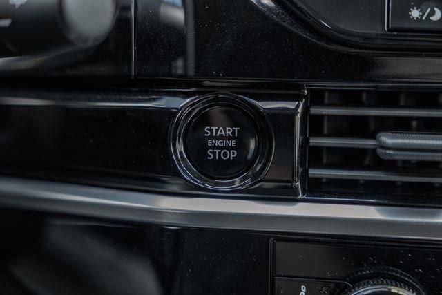 New 2025 Nissan Pathfinder SL w/ SL Premium Package image 28