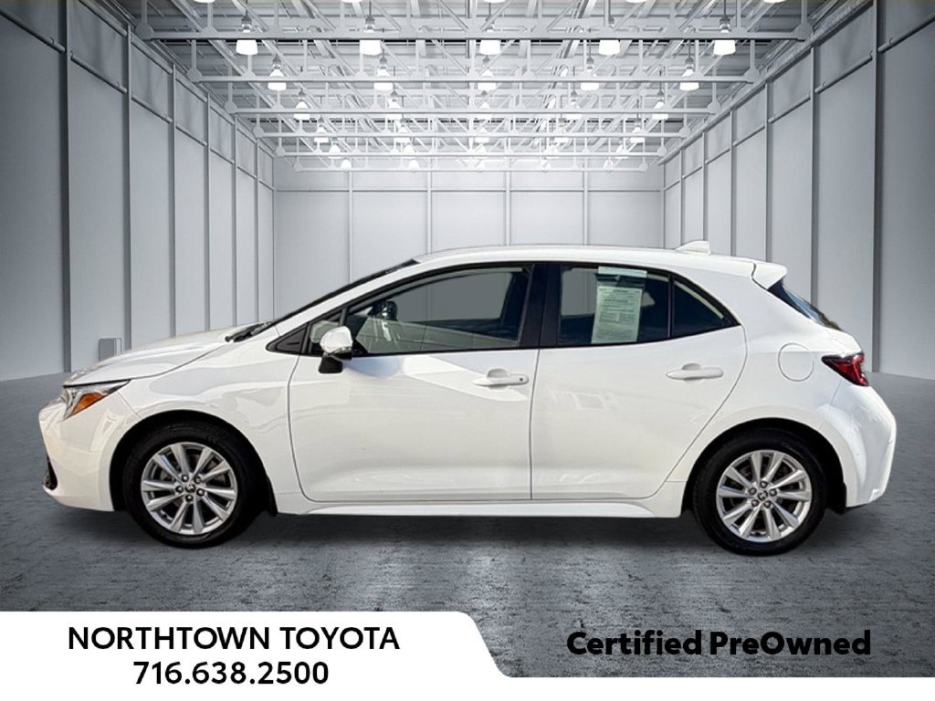 Used 2024 Toyota Corolla SE FWD image 3