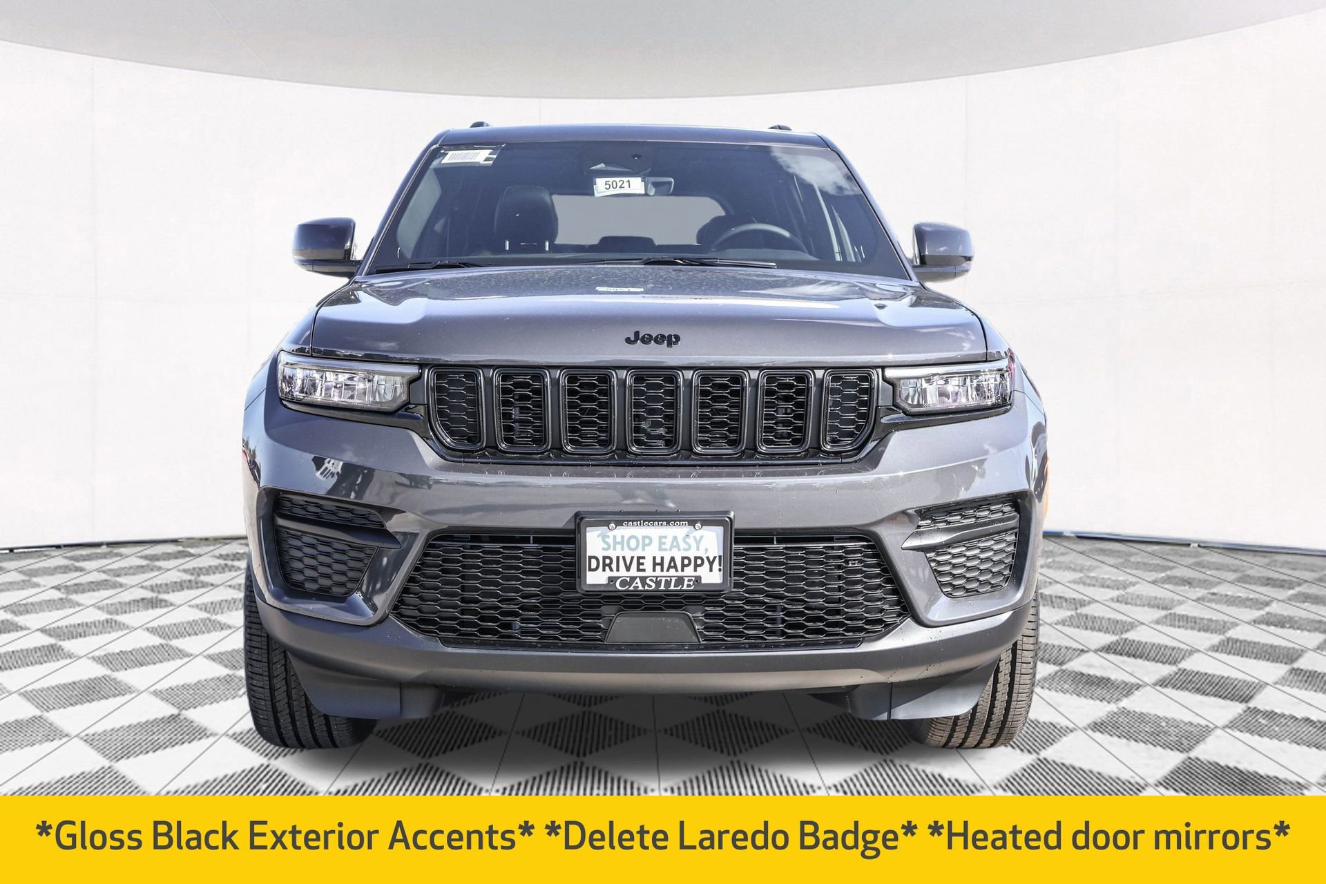 New 2025 Jeep Grand Cherokee Altitude image 10