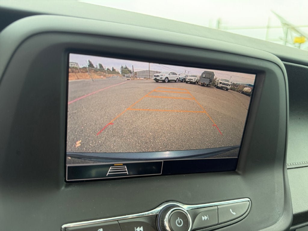 Used 2022 Chevrolet Camaro LS RWD image 18