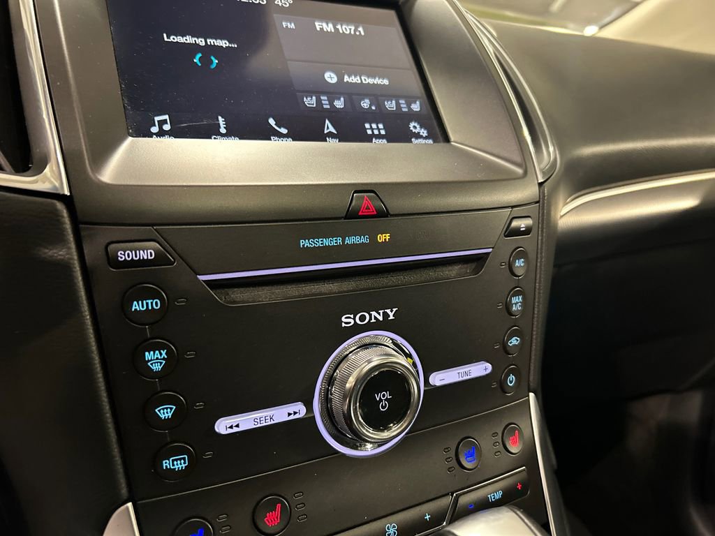 Used 2018 Ford Edge Titanium w/ Equipment Group 301A image 18