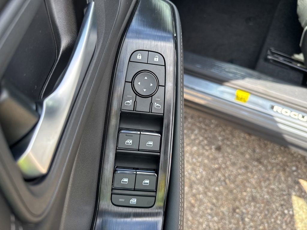 New 2026 Nissan Rogue SV AWD/4WD image 11