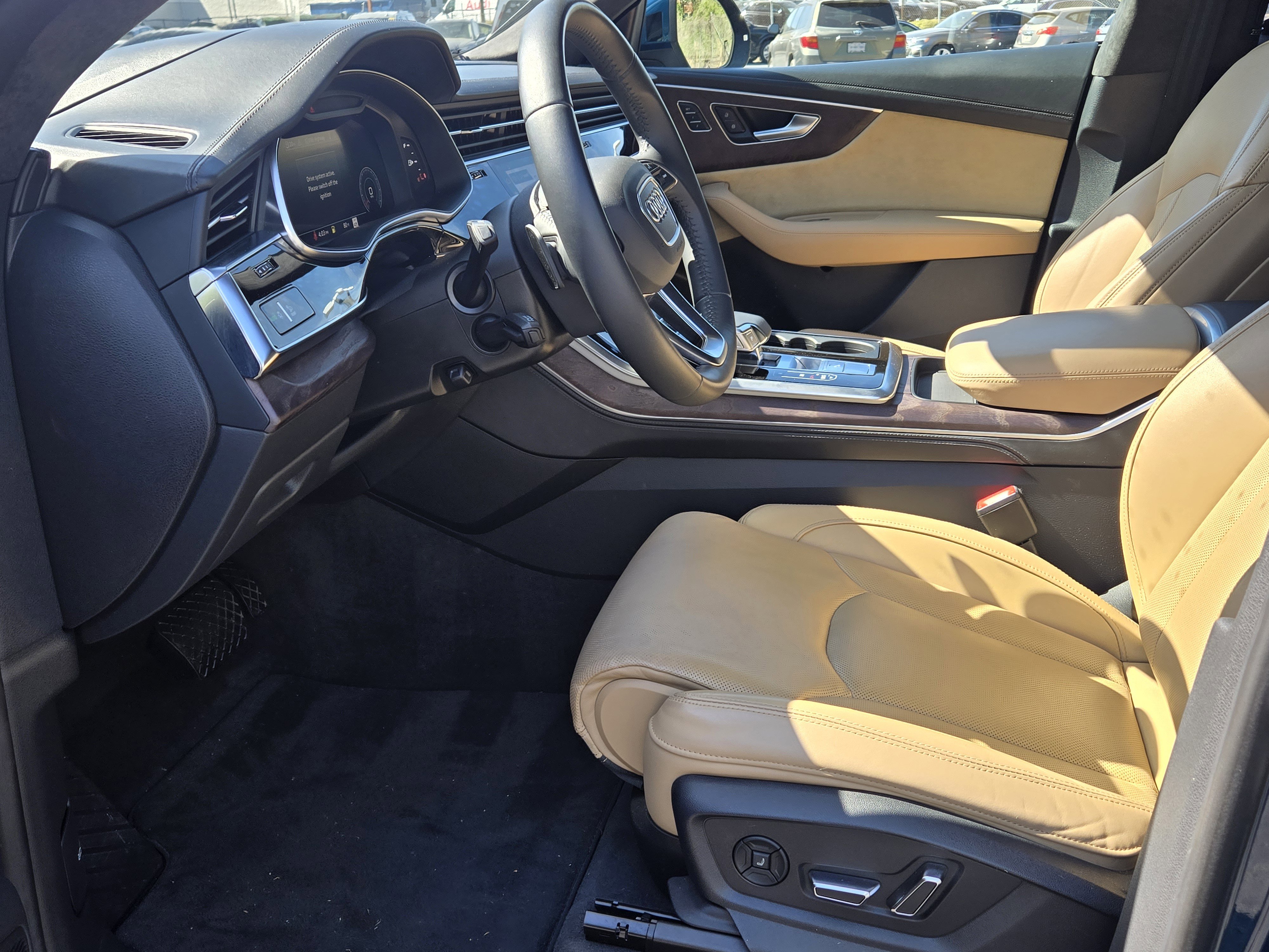 Used 2020 Audi Q8 Prestige image 14