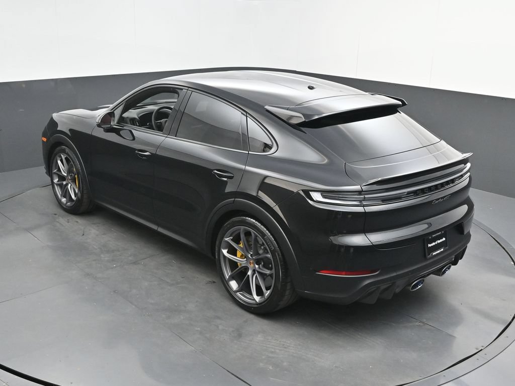 New 2026 Porsche Cayenne Turbo GT AWD/4WD image 32