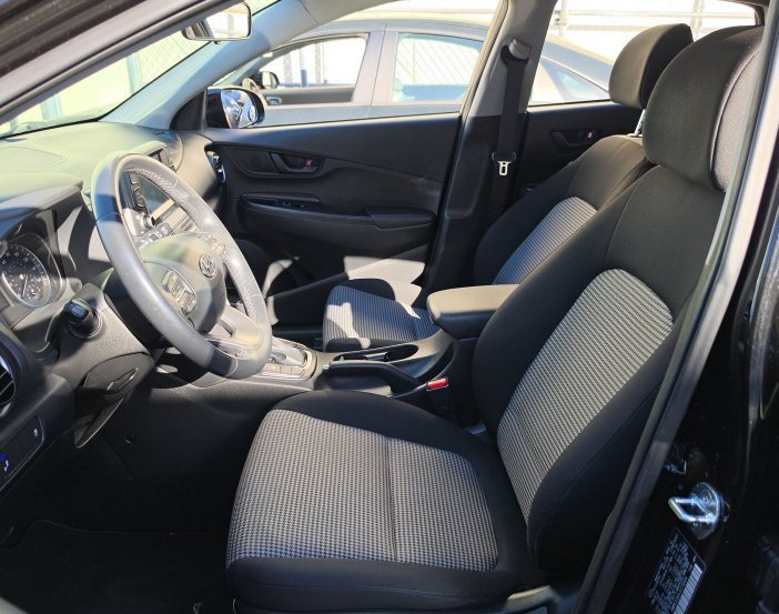 Used 2018 Hyundai Kona SEL AWD/4WD image 7