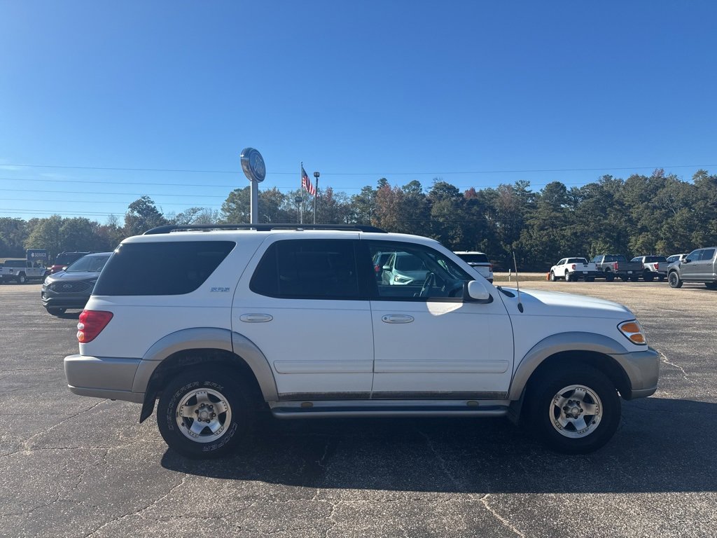 Used 2004 Toyota Sequoia SR5 image 19
