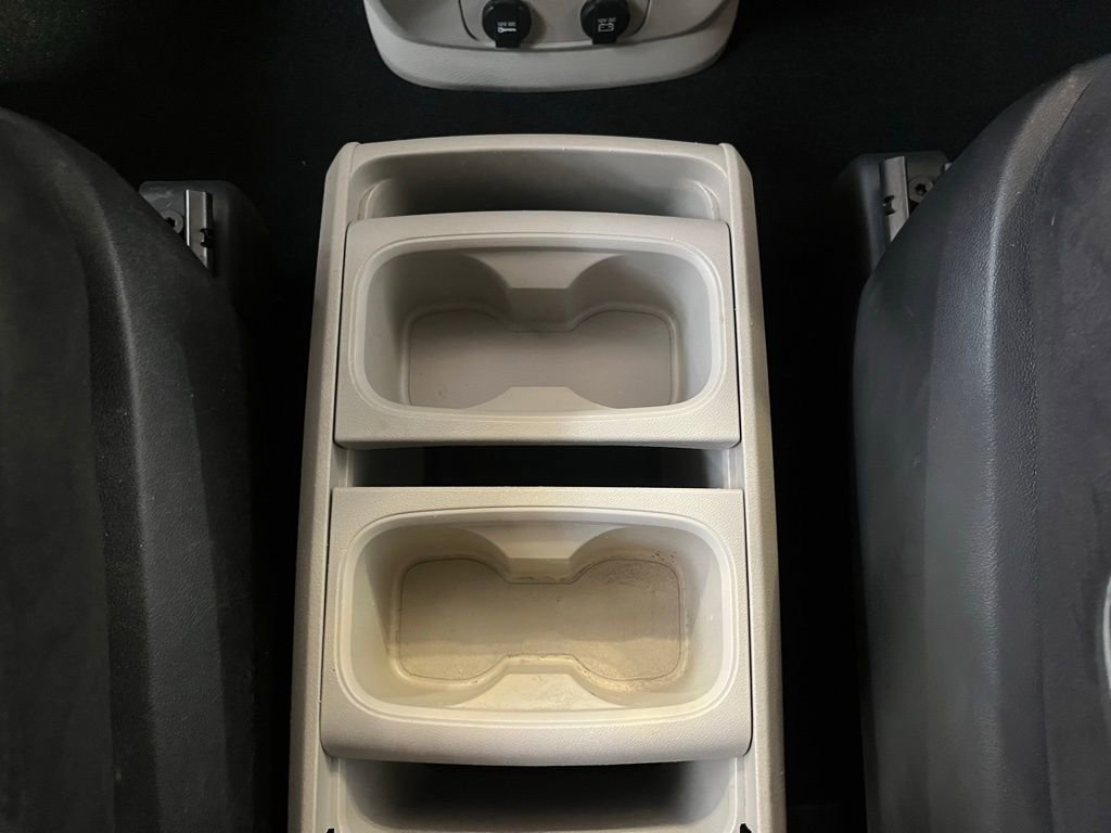 Used 2011 Dodge Grand Caravan Mainstreet image 14