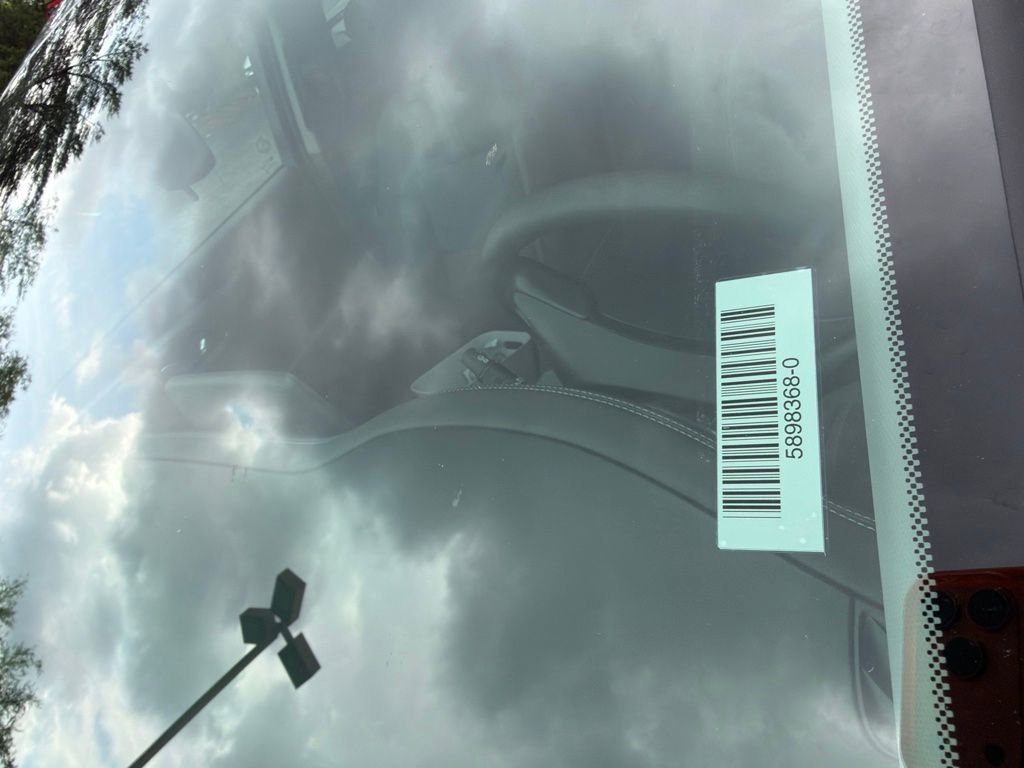 Used 2025 Chevrolet Blazer LT FWD image 5