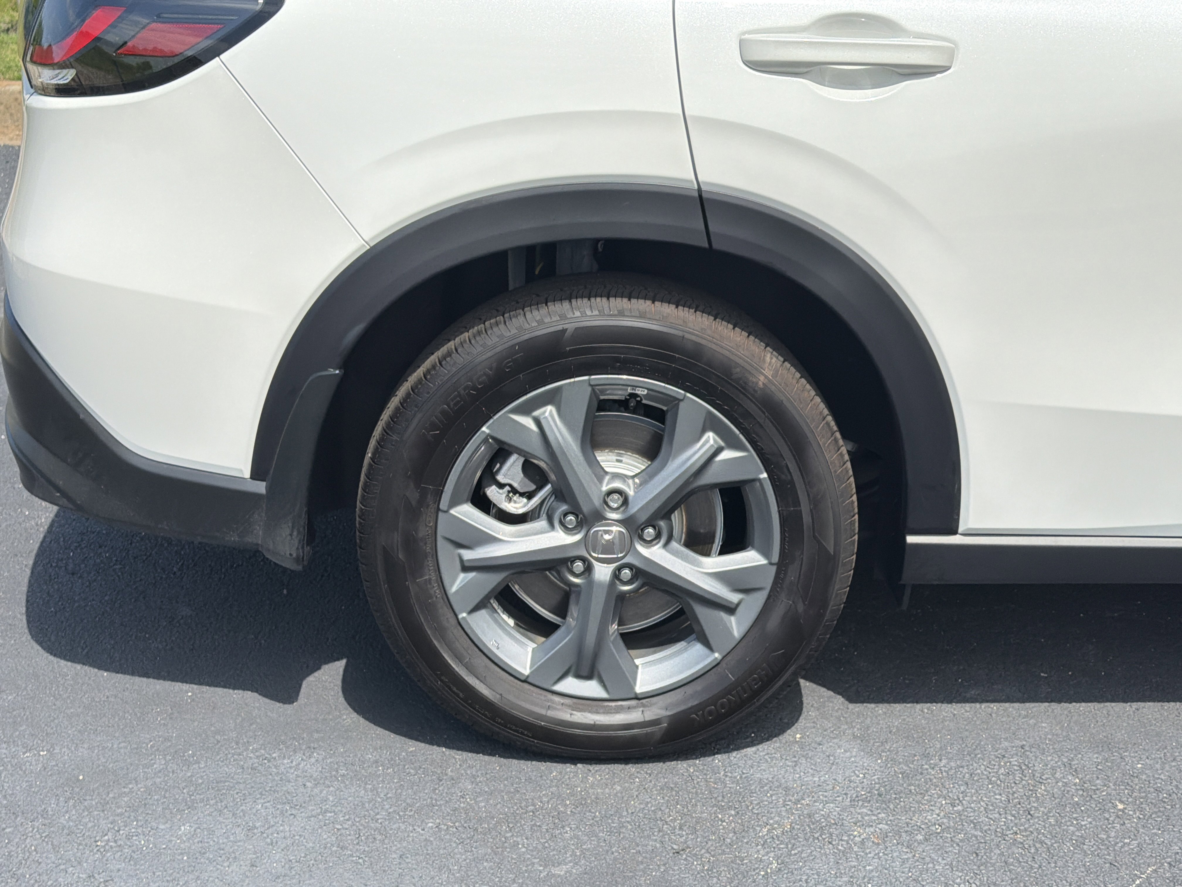 Certified 2026 Honda HR-V LX image 34