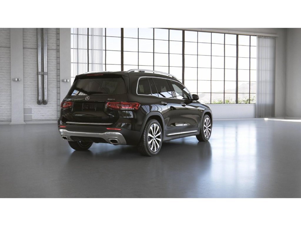 Used 2022 Mercedes-Benz GLB 250 4MATIC image 23