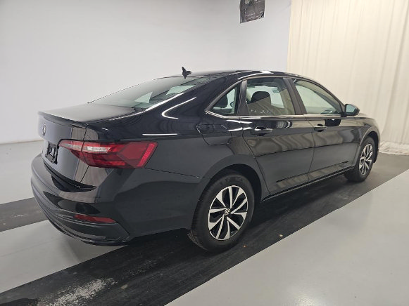 Used 2024 Volkswagen Jetta S FWD image 6