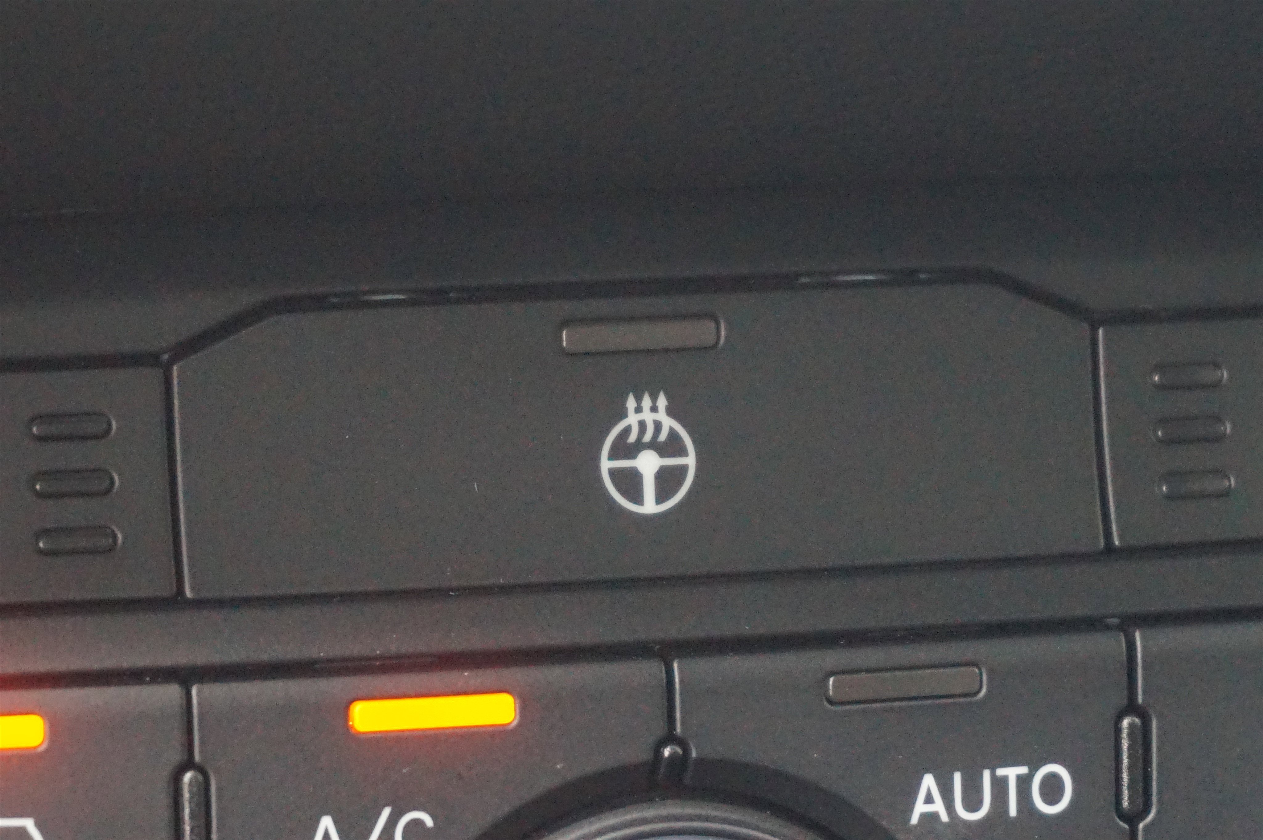 Used 2024 Dodge Durango GT image 37