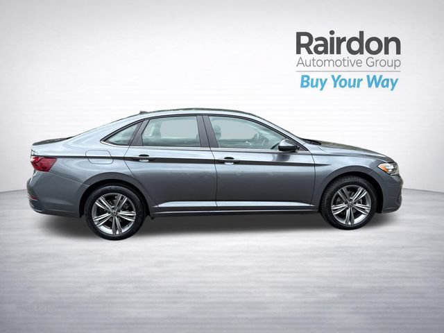 Used 2024 Volkswagen Jetta SE FWD image 8