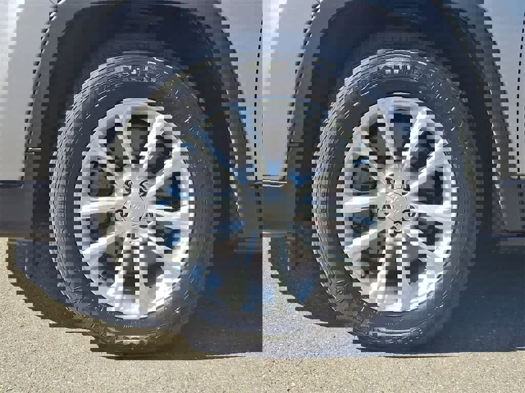 Used 2020 Jeep Cherokee Latitude image 29