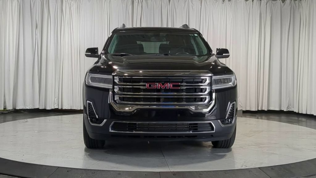 Used 2020 GMC Acadia SLT w/ Trailering Package AWD/4WD image 3