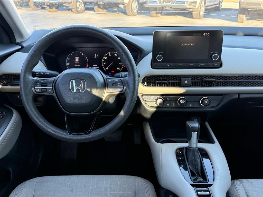 Used 2023 Honda HR-V LX image 11