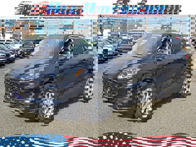 Certified 2022 Ford Escape SE