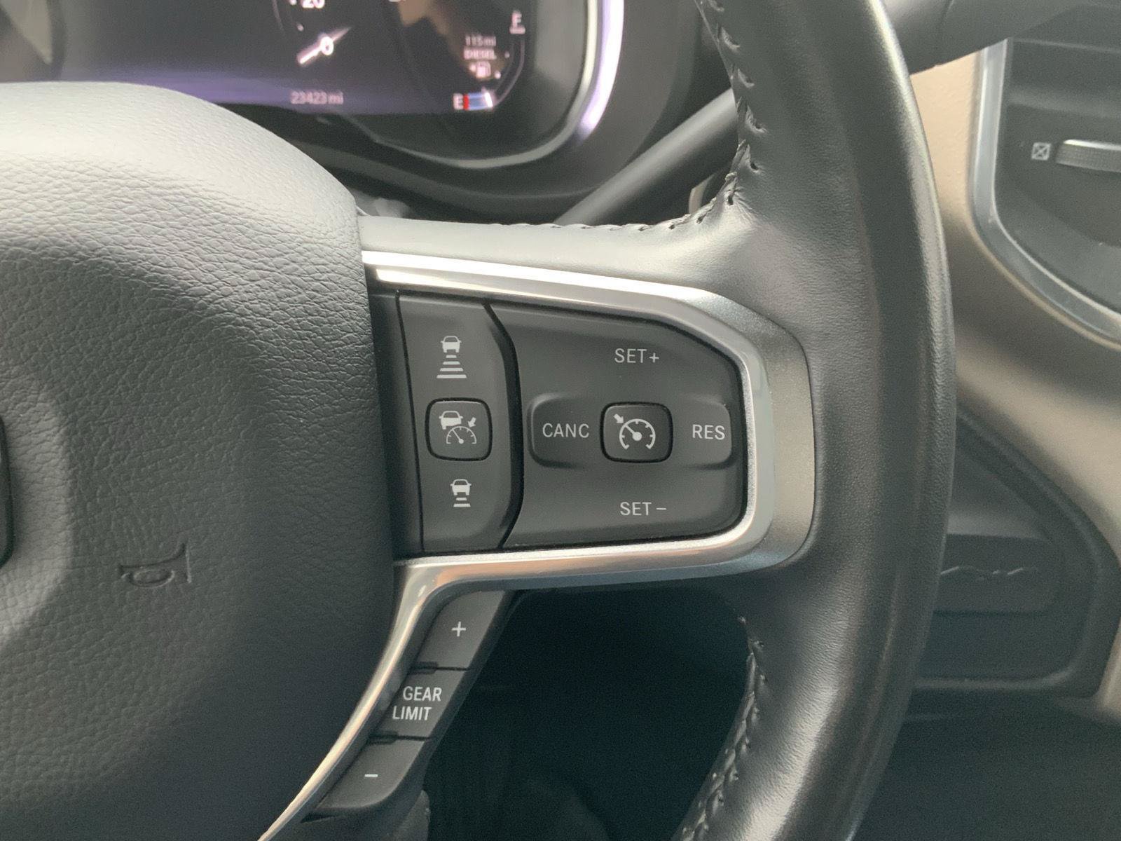 Used 2024 RAM 2500 Laramie w/ Safety Group AWD/4WD image 26
