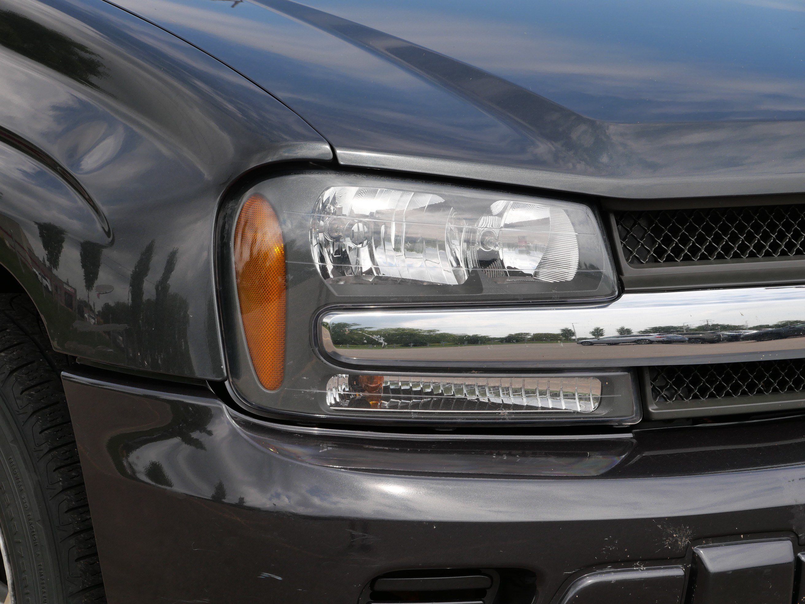 Used 2005 Chevrolet TrailBlazer LS w/ LS Preferred Equipment Group AWD/4WD image 17