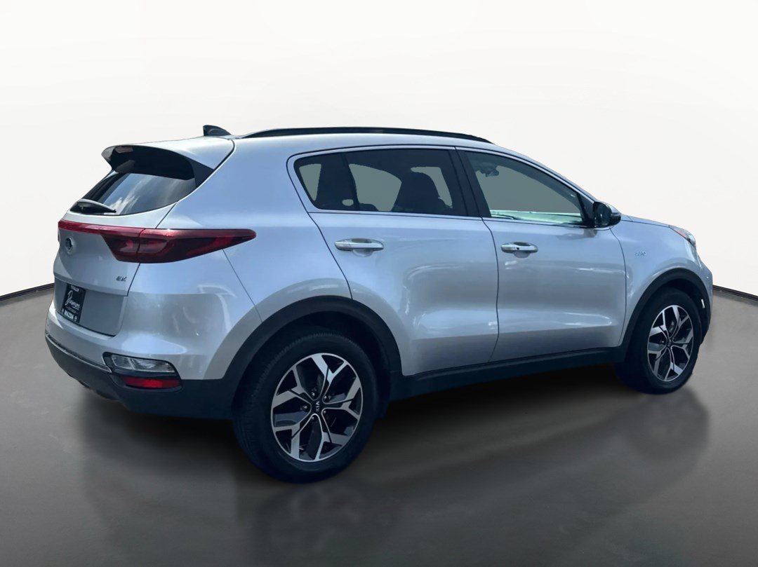 Used 2022 Kia Sportage EX AWD/4WD image 3