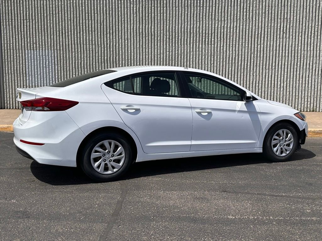 Used 2018 Hyundai Elantra SE FWD image 6