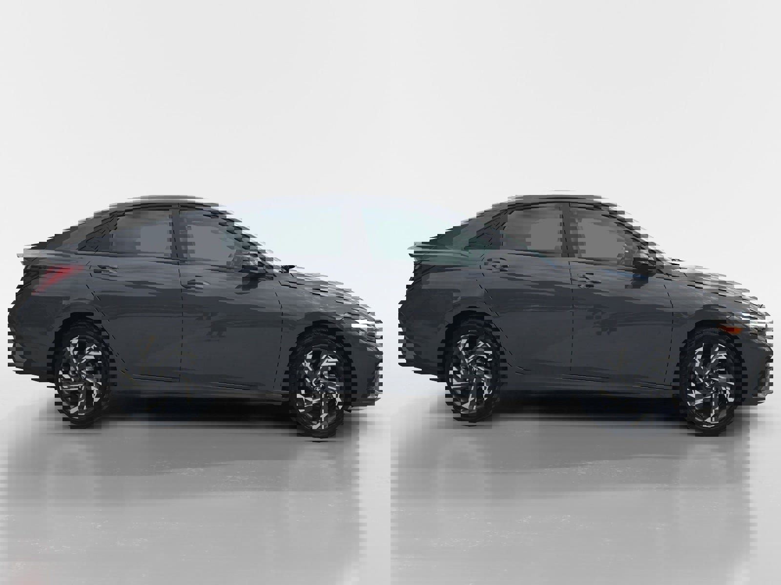 Certified 2025 Hyundai Elantra Sport image 2