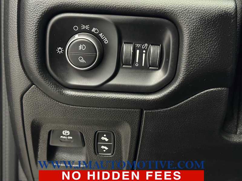 Used 2020 RAM 1500 Laramie image 36