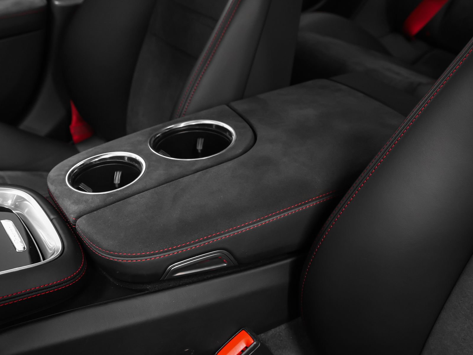 Certified 2023 Porsche Panamera GTS AWD/4WD image 40