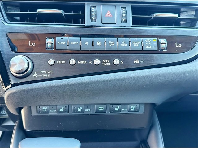 New 2025 Lexus ES 350 Ultra Luxury image 34