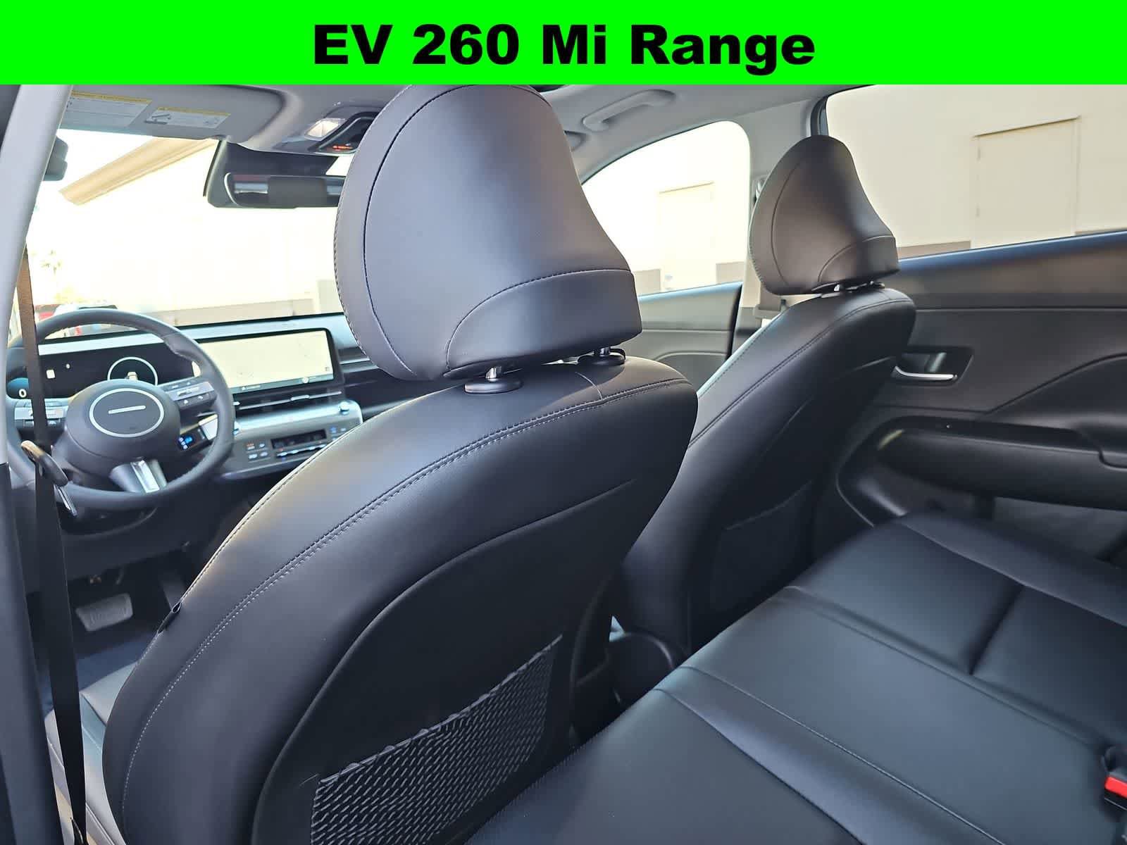 Used 2025 Hyundai Kona Limited image 16