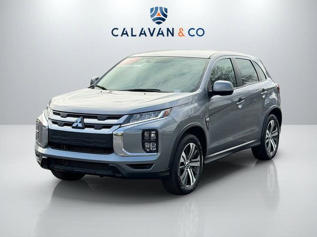 Used 2025 Mitsubishi Outlander Sport AWD image 3