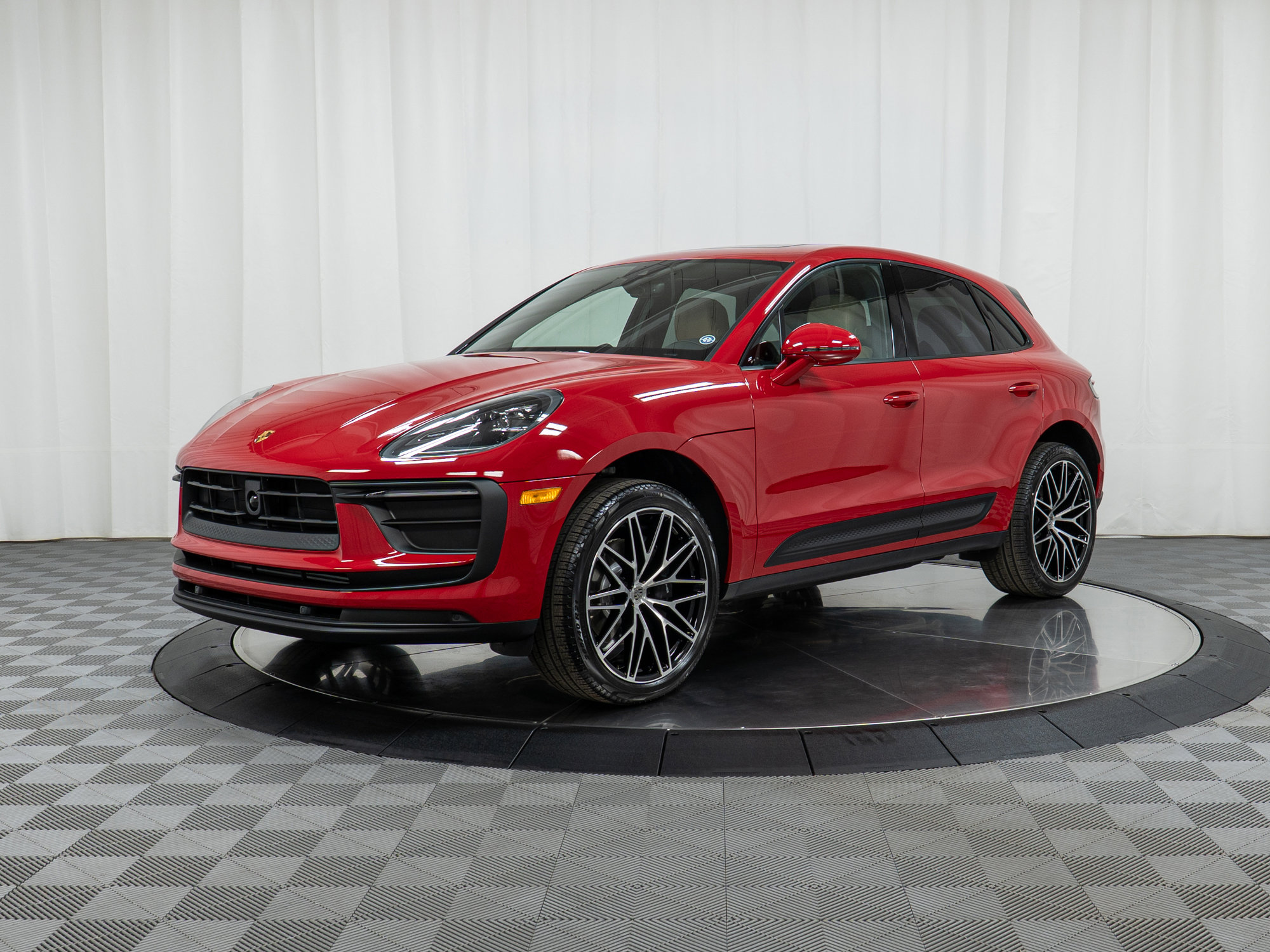 Used 2025 Porsche Macan