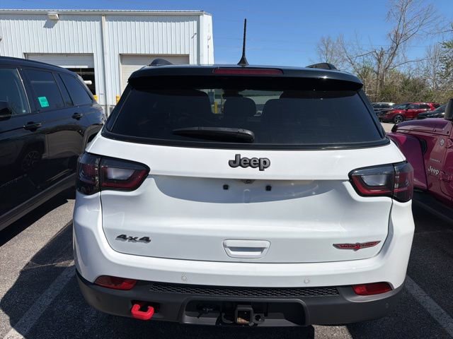 Used 2024 Jeep Compass Trailhawk w/ Trailhawk Elite Group image 6