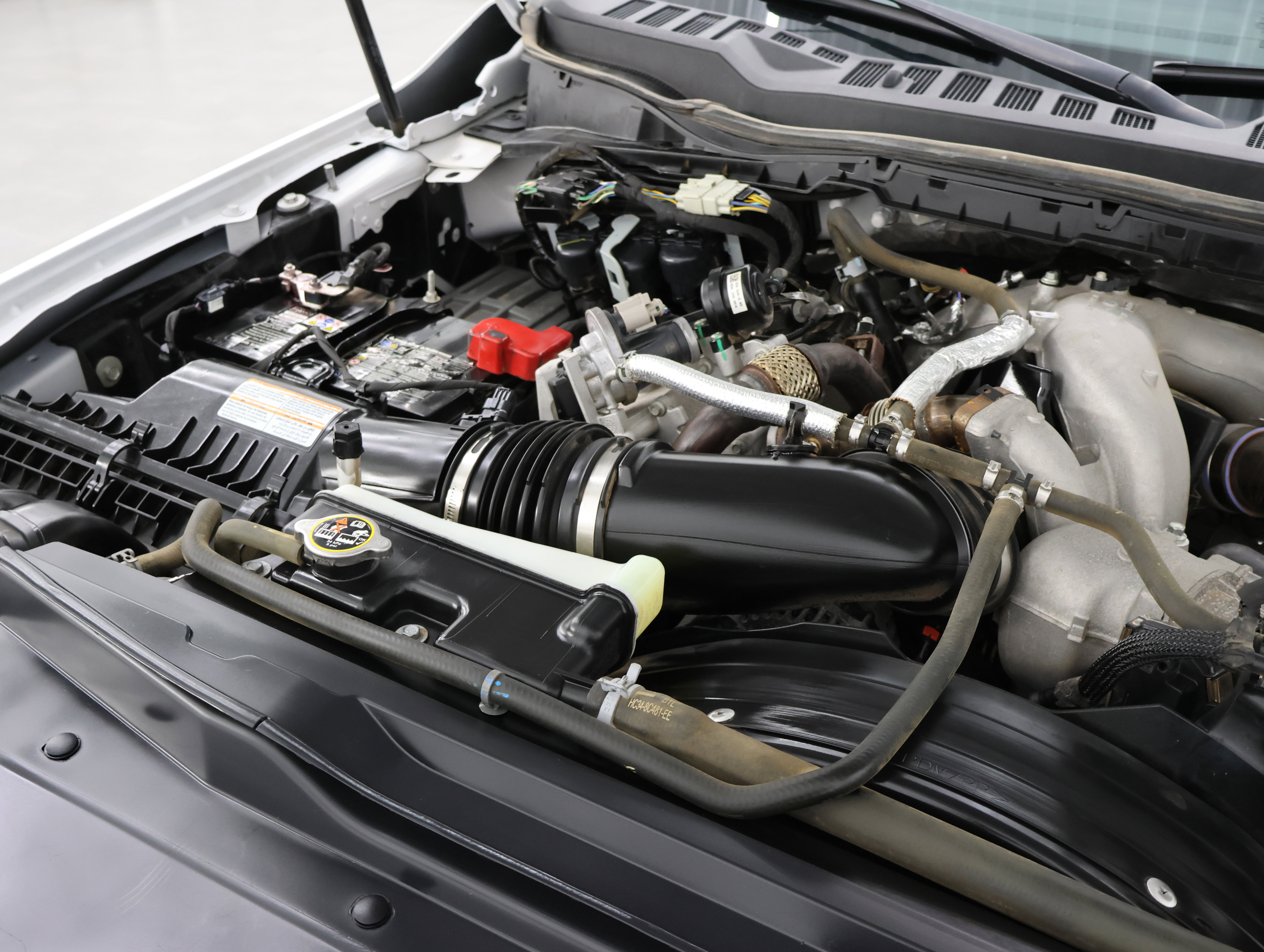 Used 2023 Ford F350 Lariat w/ FX4 Off-Road Package image 22