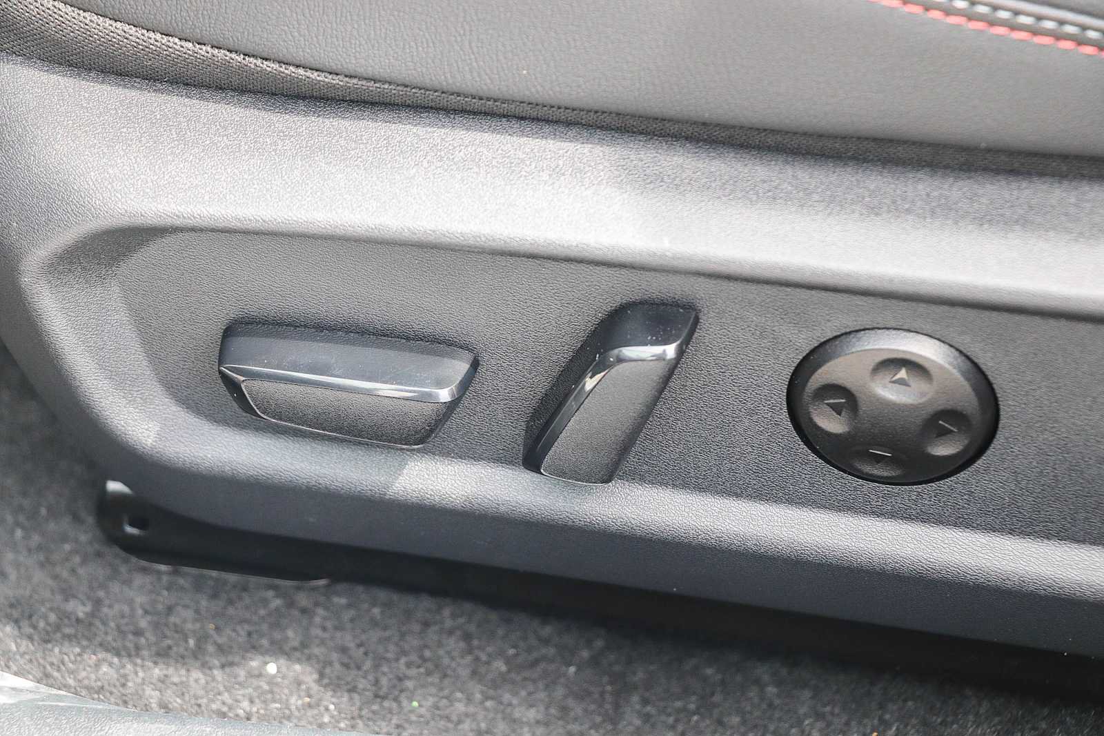 New 2027 Nissan Sentra SR w/ SR Premium Package FWD image 22