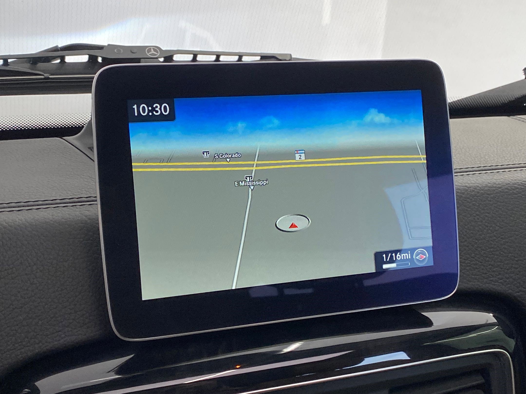 Used 2017 Mercedes-Benz G 550 image 28