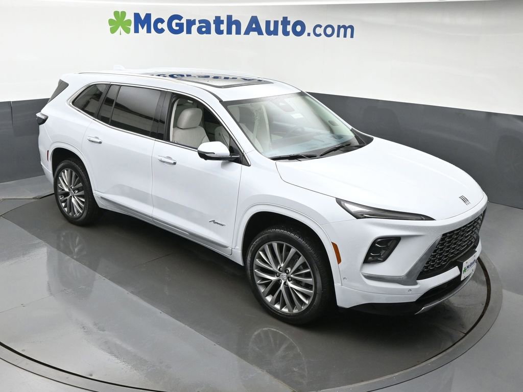 New 2026 Buick Enclave Avenir w/ Super Cruise Package image 3