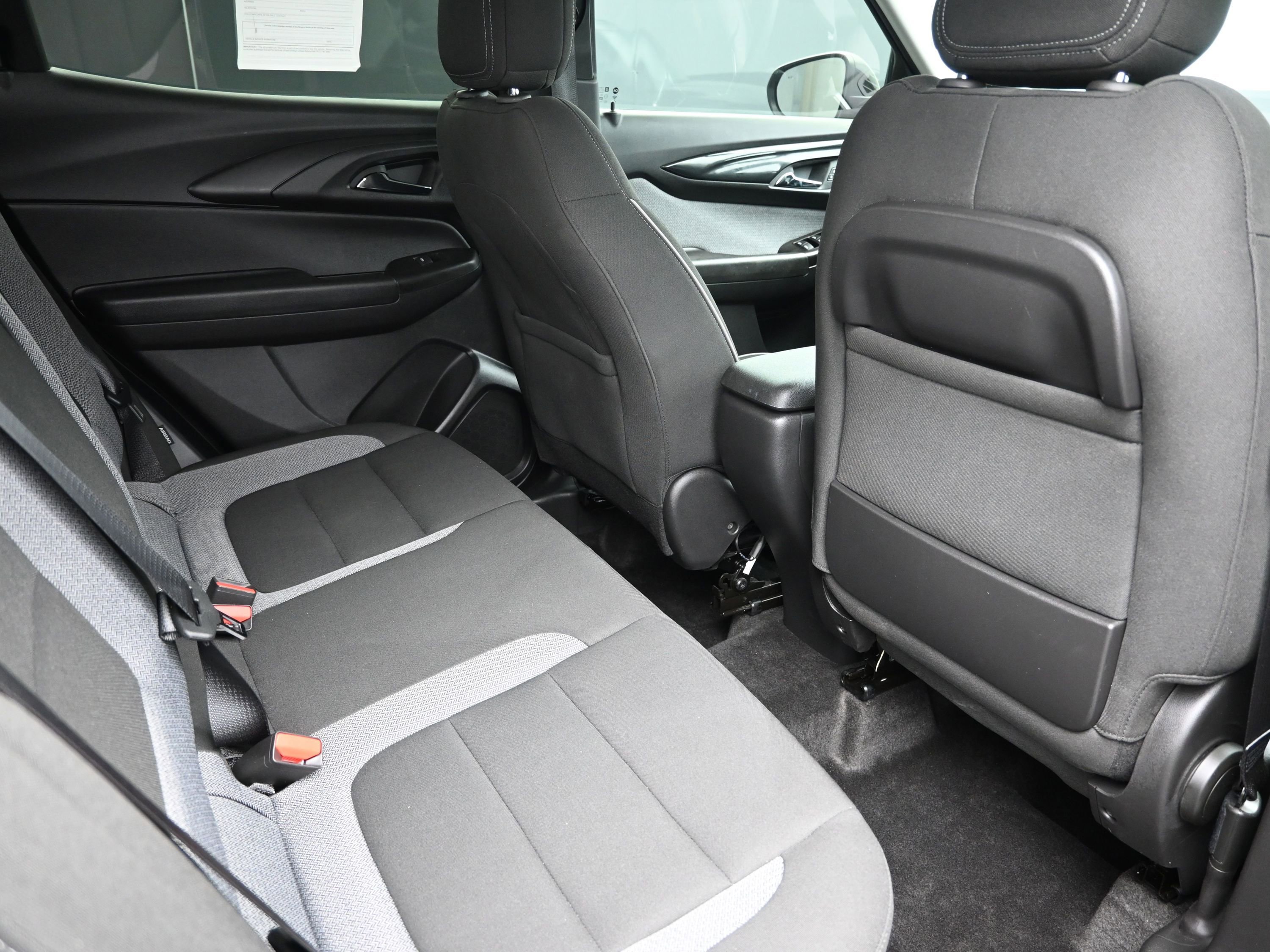 Used 2024 Chevrolet TrailBlazer LT w/ LT Cold Weather Package image 24