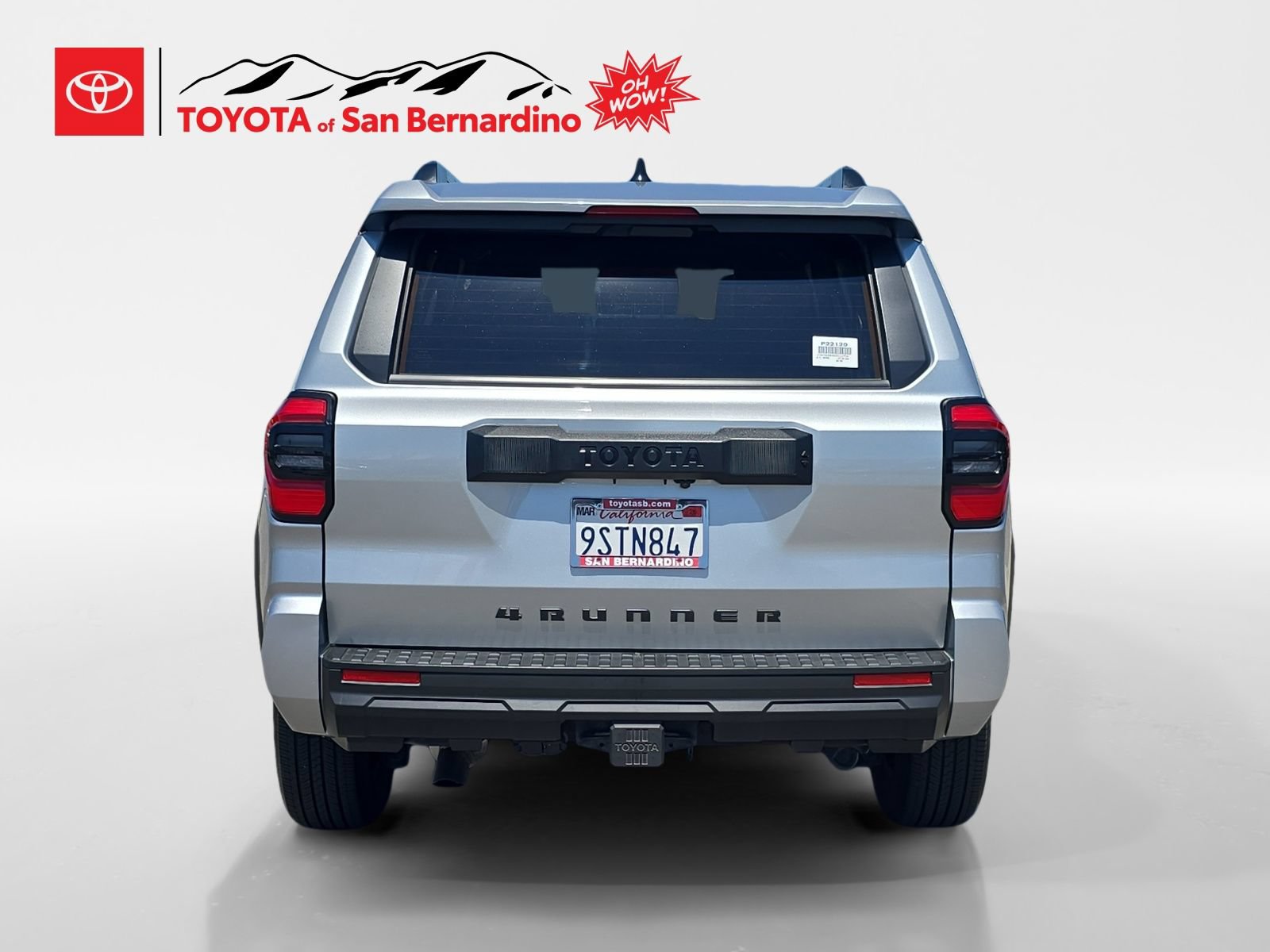 Certified 2025 Toyota 4Runner SR5 AWD/4WD image 4