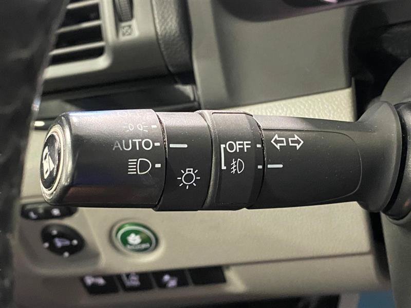 Used 2016 Honda Pilot Touring image 25