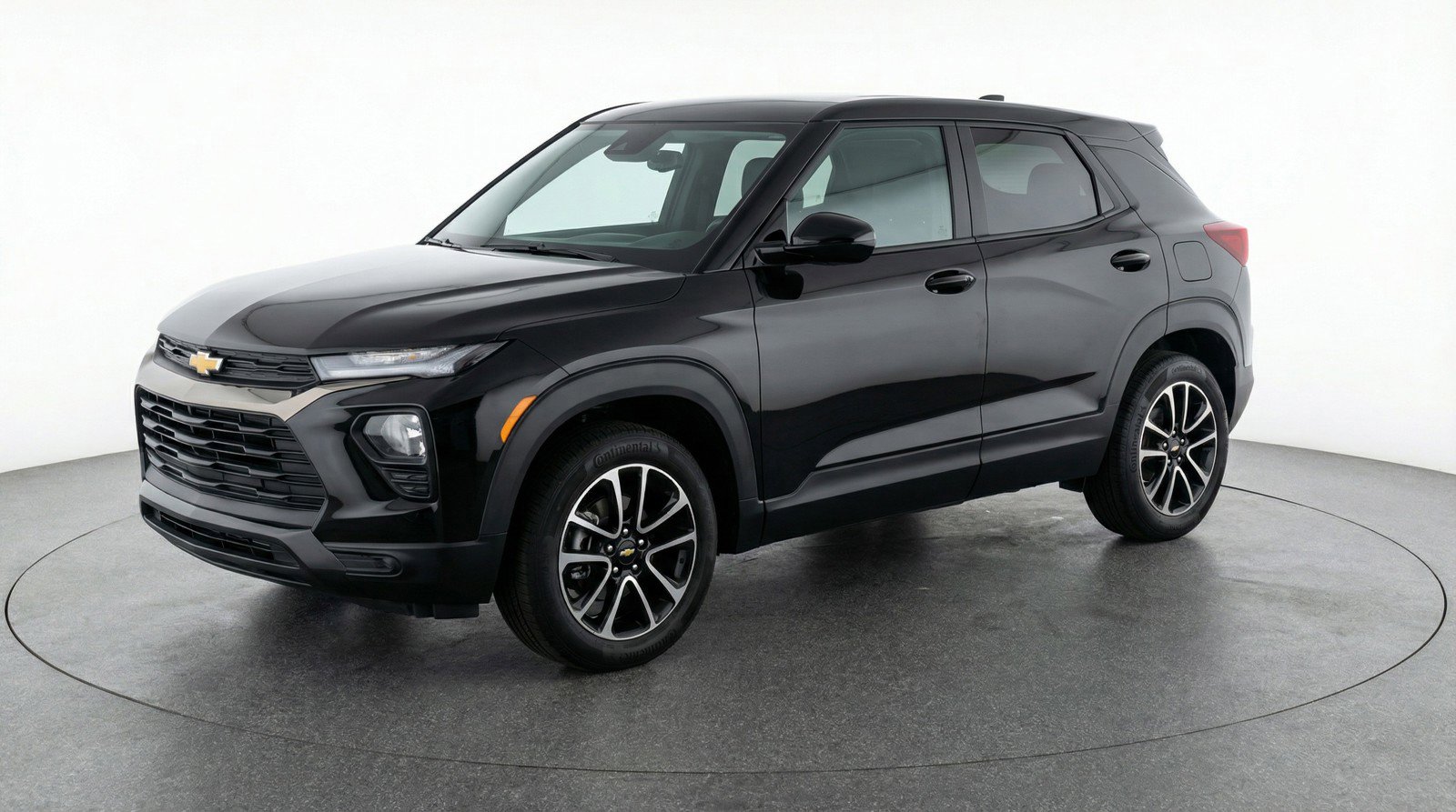 Used 2025 Chevrolet TrailBlazer LT image 3