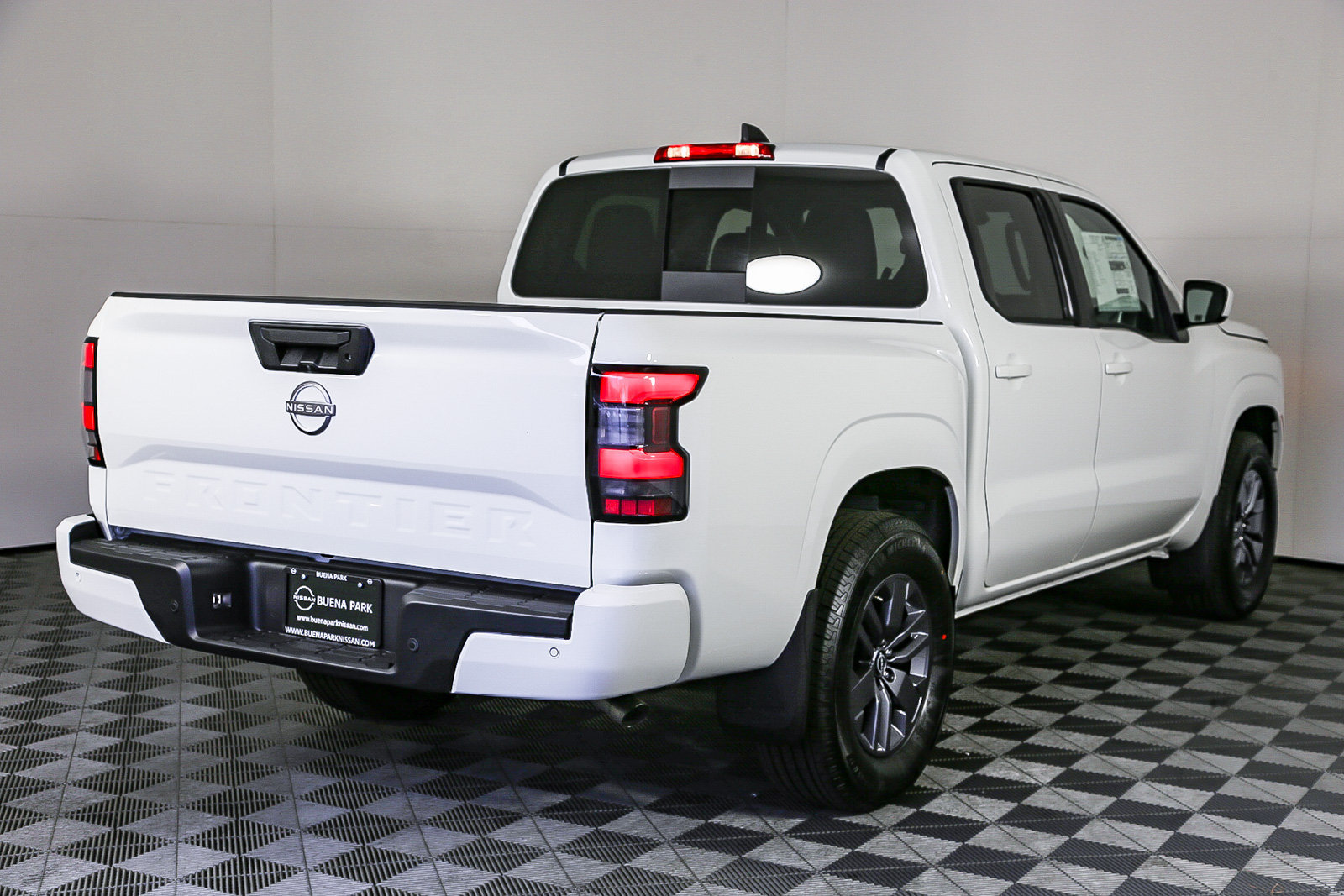 New 2025 Nissan Frontier SV RWD image 8