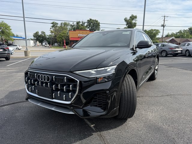 Used 2024 Audi Q8 Premium Plus w/ Premium Plus Package AWD/4WD image 2