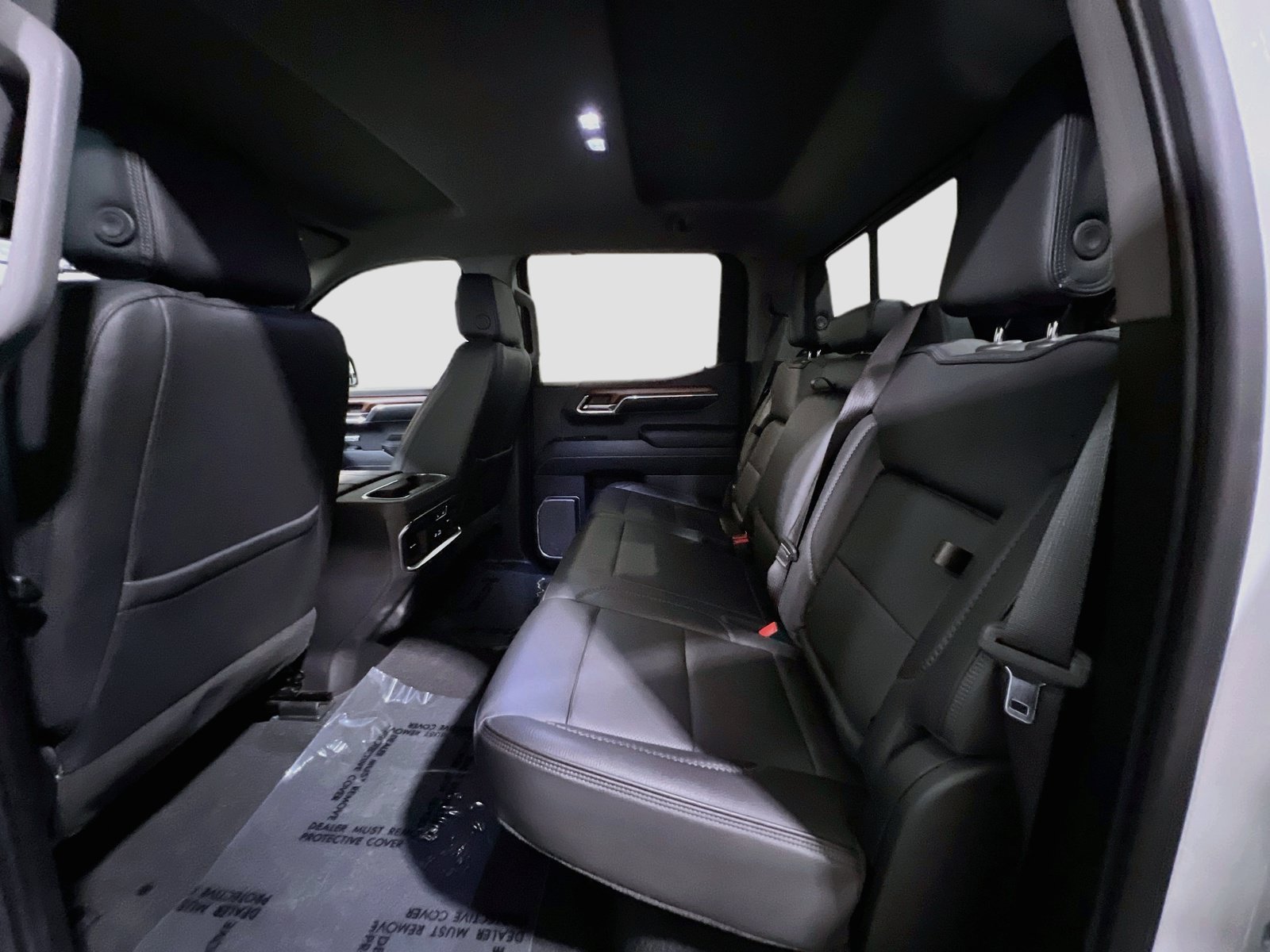 Used 2023 GMC Sierra 1500 Denali w/ Technology Package AWD/4WD image 18