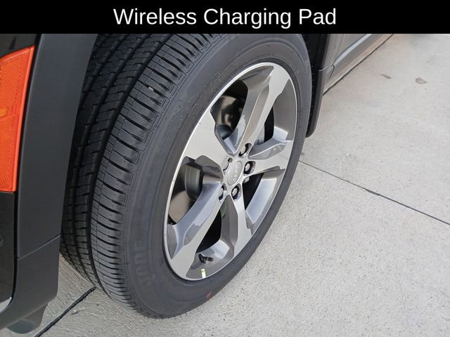 New 2025 Jeep Grand Cherokee L Limited image 39